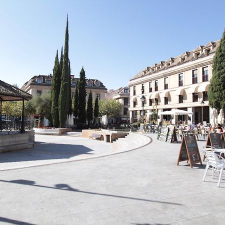 Apartamento Plaza Espana Las Rozas المظهر الخارجي الصورة